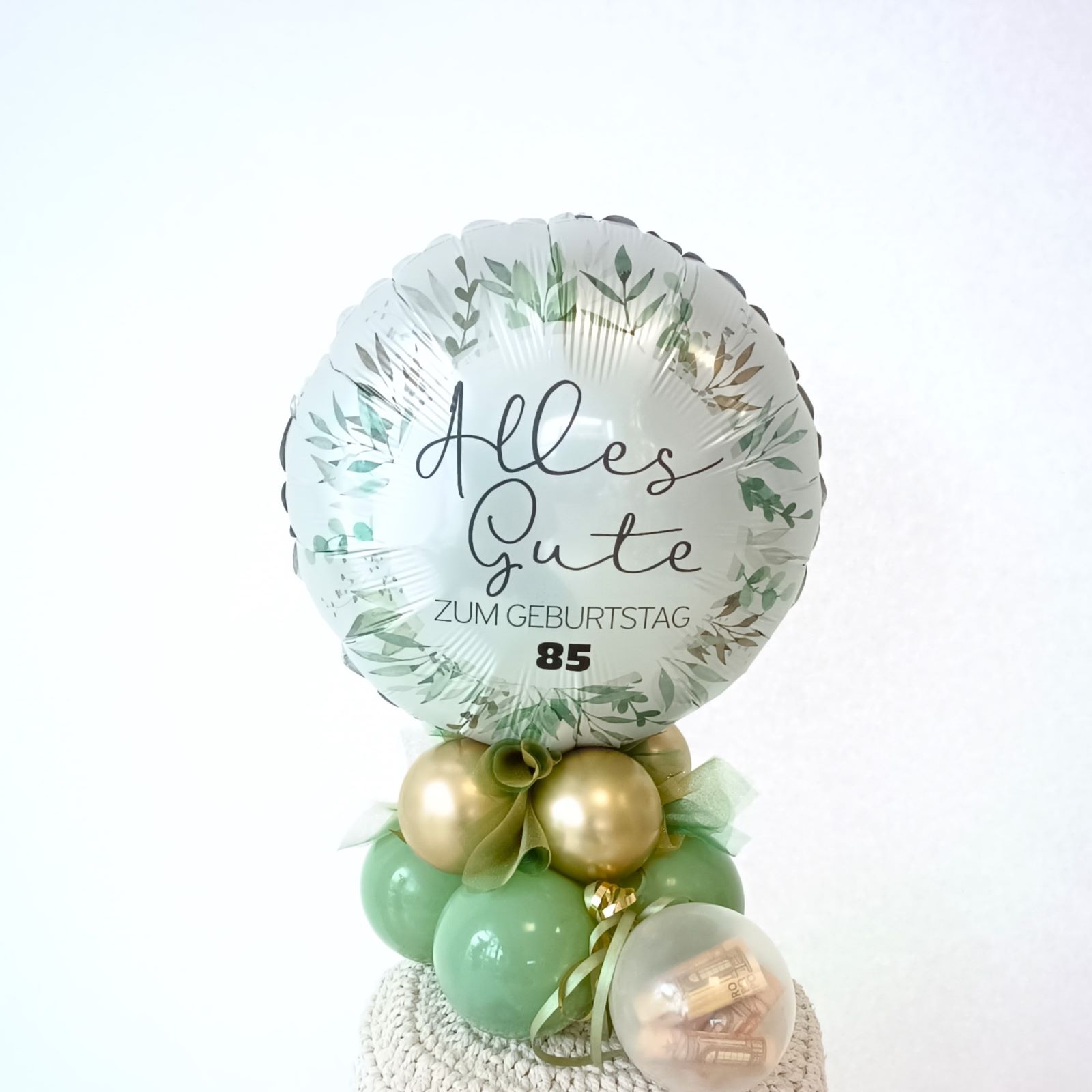 Tischbouquet zum Geburtstag – Eukalyptus-Stil2
