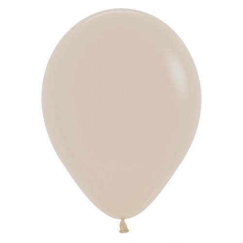Ballon white sand