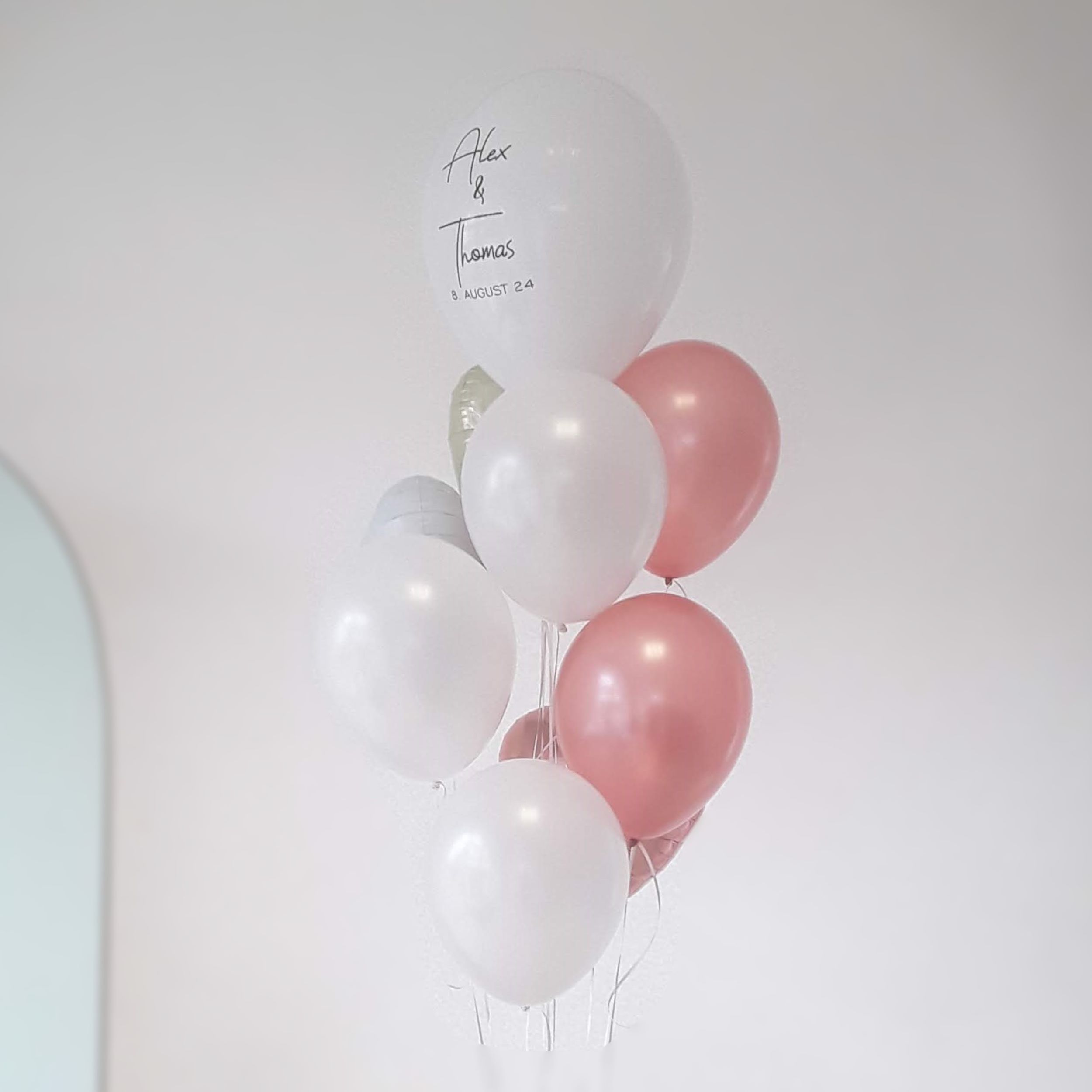 Ballonbouquet Hochzeit – personalisiert mit Namen